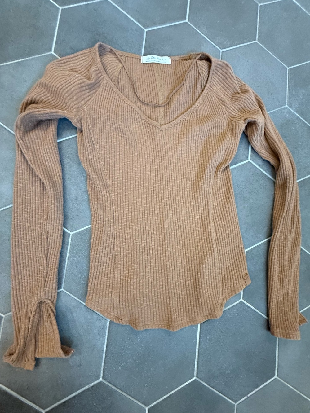 Free People Ribbed V-Neck Long Sleeve Top - Brown